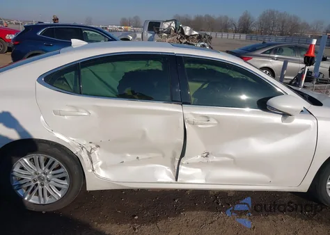 2015 Lexus Es 350 z USA, uszkodzony, nr VIN JTHBK1GG2F2209201